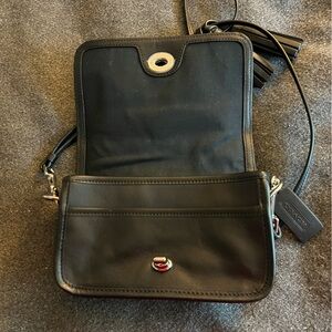 Coach small shoulder bag Black.